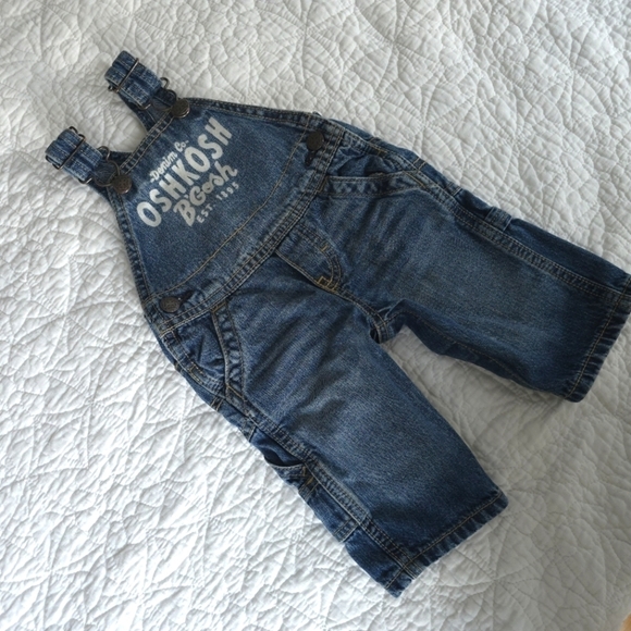 OshKosh Denim Overalls Unisex - Picture 1 of 6